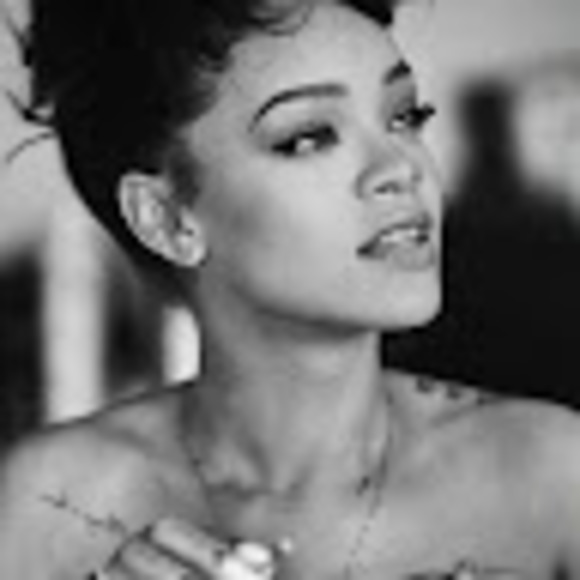 Meet your Posher, Adri - Picture 1 of 1